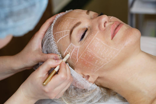 Turning Back Time: Exploring Non-Surgical Face Lift Options