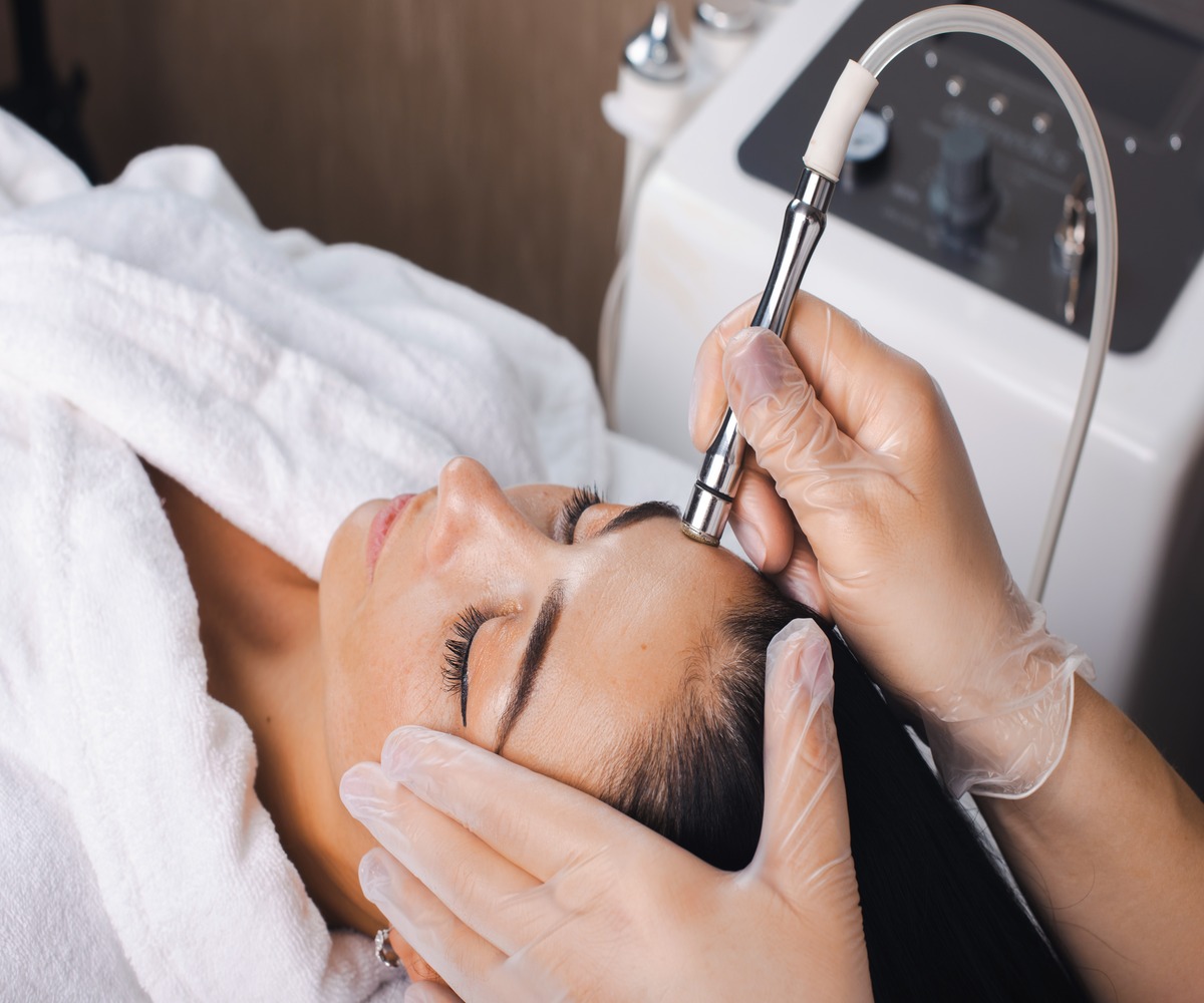 A Comprehensive Guide to Microdermabrasion